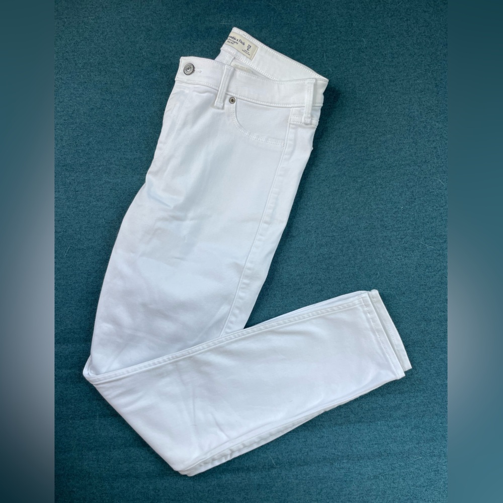 Abercrombie & Fitch The Jean Legging Mid Rise
